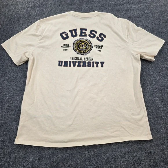 Guess University T-Shirt Mens Medium‎ Beige Short Sleeve Graphic Tee Top - Picture 6 of 8